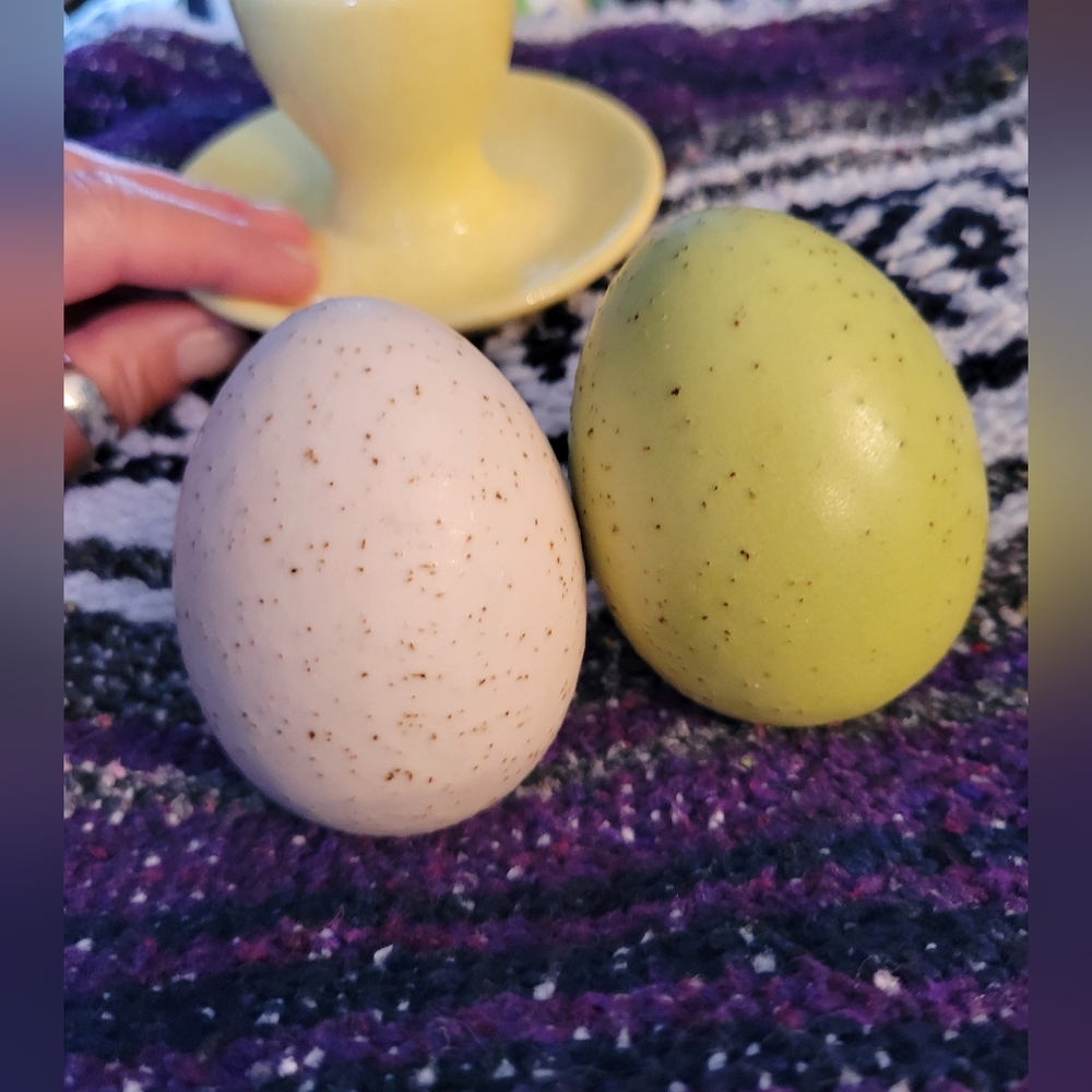 Vintage ceramic heavy speckled Easter eggs lot of 2, 2×3 eggs